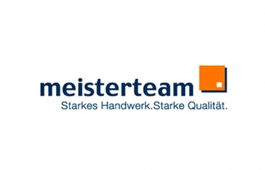 Logo von Meisterteam, Schriftzug in blauen Farben mit einem orangenen Quadrat in der rechten oberen Ecke